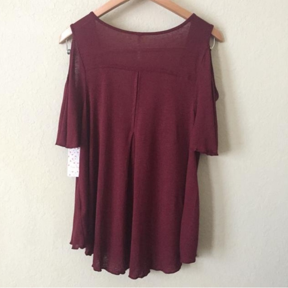 Free People cold shoulder top - Picture 5 of 5